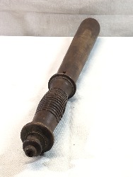 568126