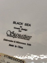 568135