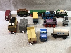 568305