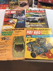 568371