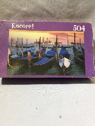 568638