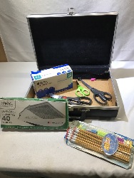568977