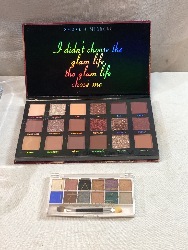 568989