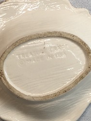 569038