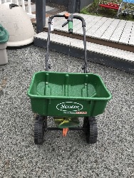 569331