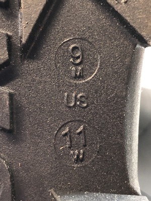 569365