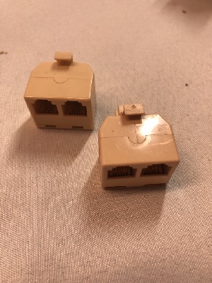 570232