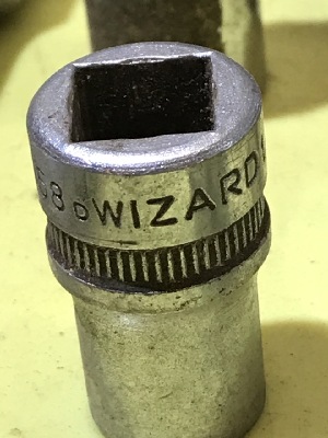 570603
