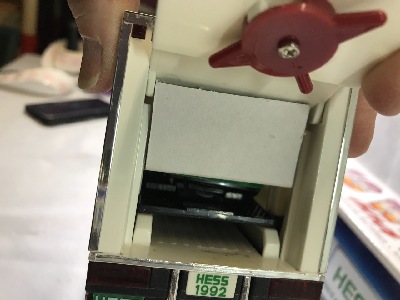 570876