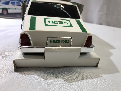 570892