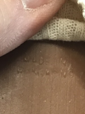 571093