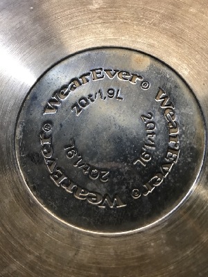 571238