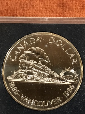 571664