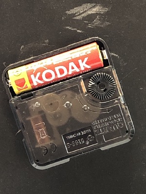 571728