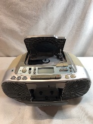 569436