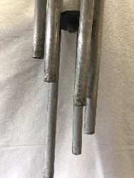 569474
