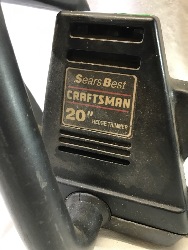 569610