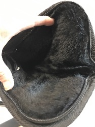 569692