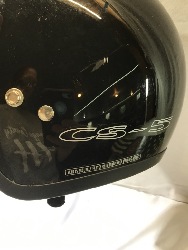 569911