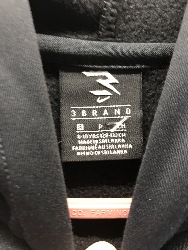 570283