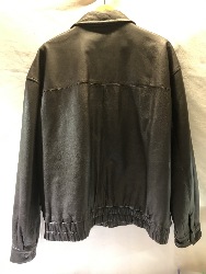 570296