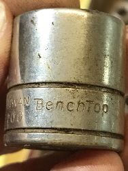 570471