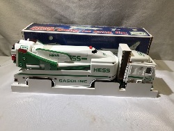 570869
