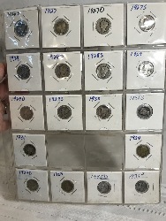 571607