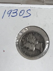 571608