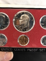 571686