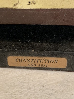 562249