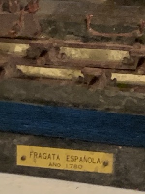 562251