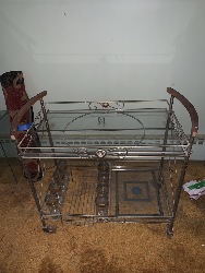 563057