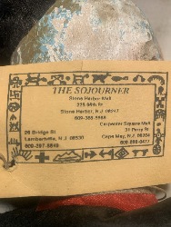 563433